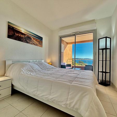 Апартаменты Superbe 3 Pieces Sur La Baie De Theoule Экстерьер фото